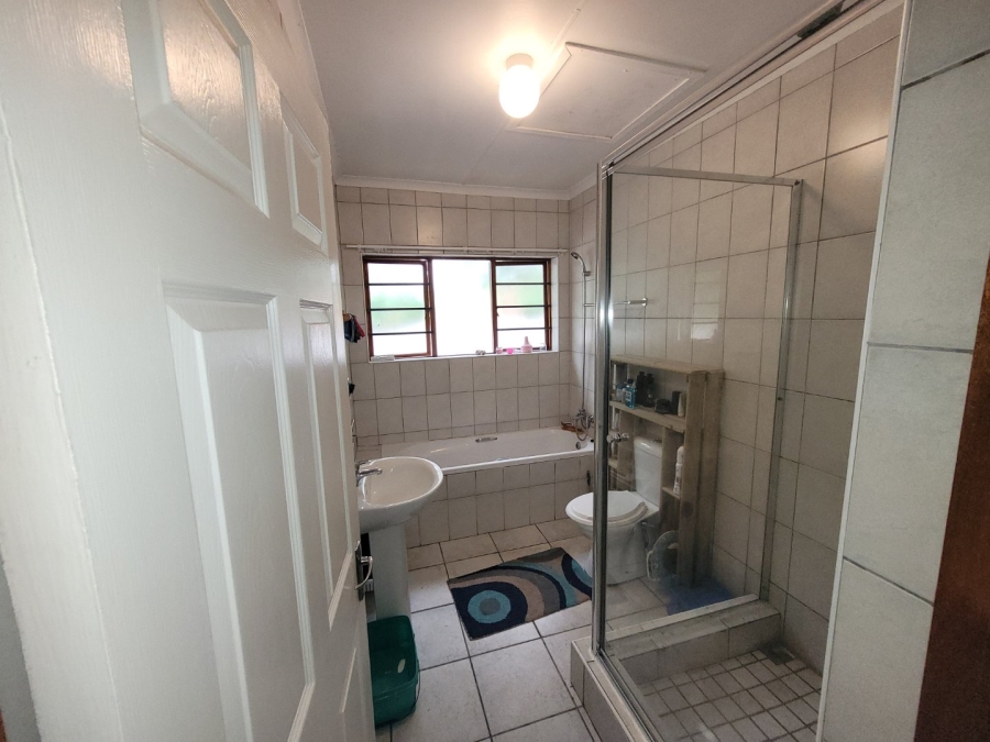 To Let 2 Bedroom Property for Rent in George South Western Cape